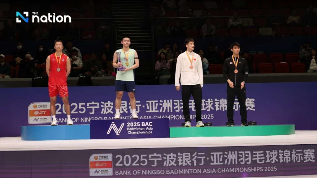 Tay vợt Kunlavut là người Thái đầu tiên vô địch giải châu Á