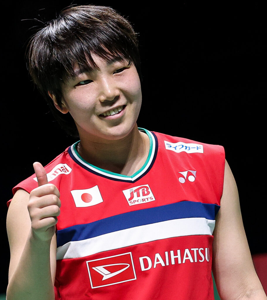 Reigning titlist Yamaguchi Akane of Japan awaits in the second round the victor between Kirsty Gilmour of Scotland and Gregoria Mariska Tunjung of Indonesia.