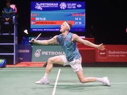 Antonsen, Loh hurdle foes in BWF Singapore Open 2024 openers